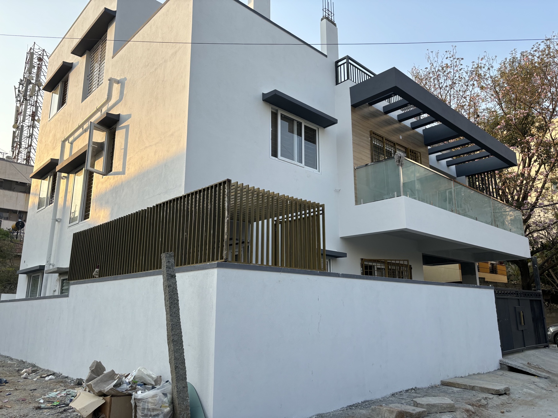 Mathikere Residence gallery image 2